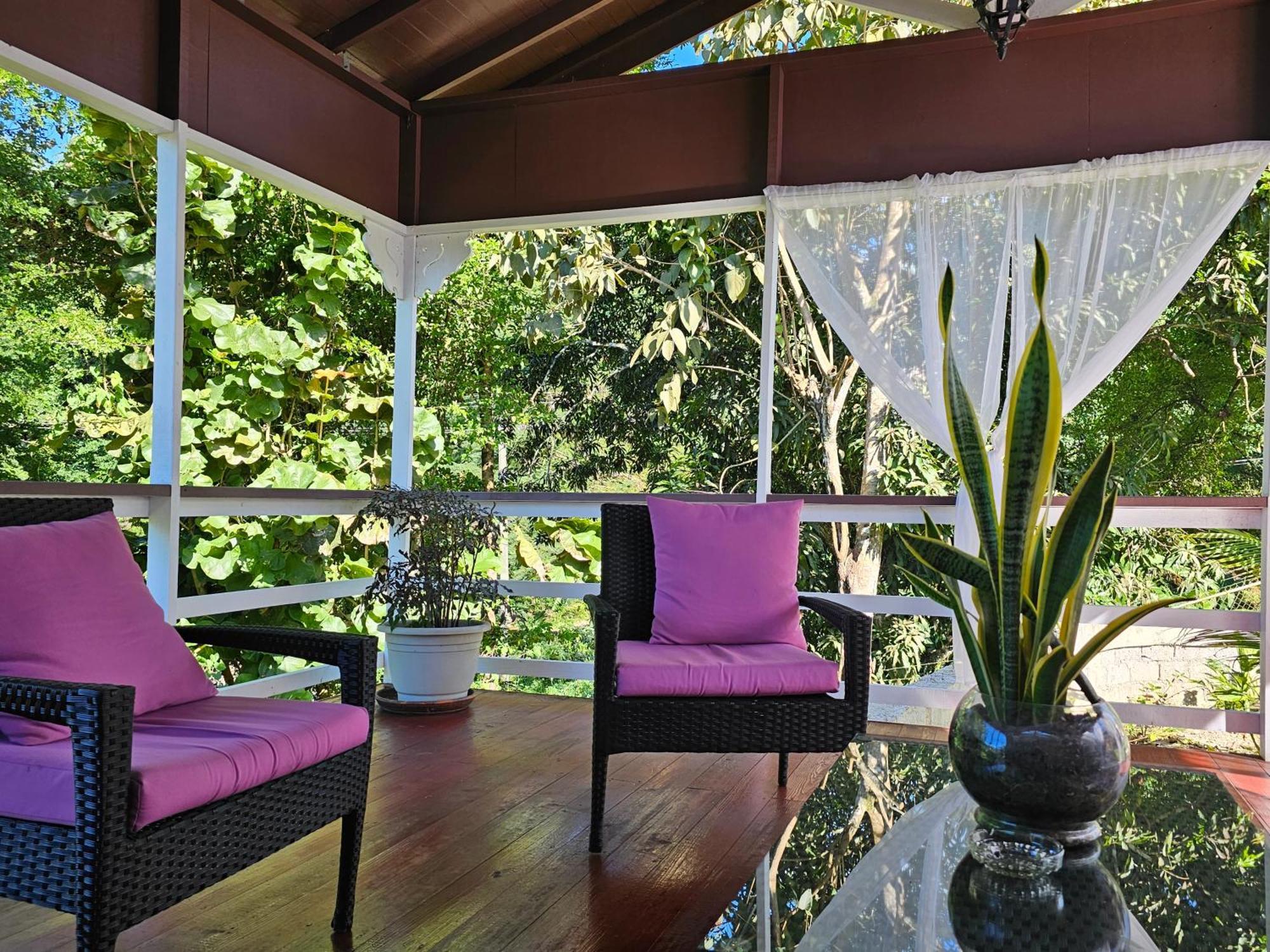 Apartamento Royal Escape 2 Anse La Raye Exterior foto
