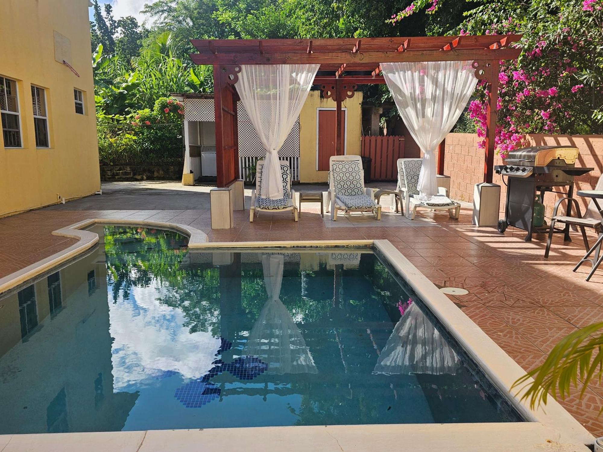 Apartamento Royal Escape 2 Anse La Raye Exterior foto